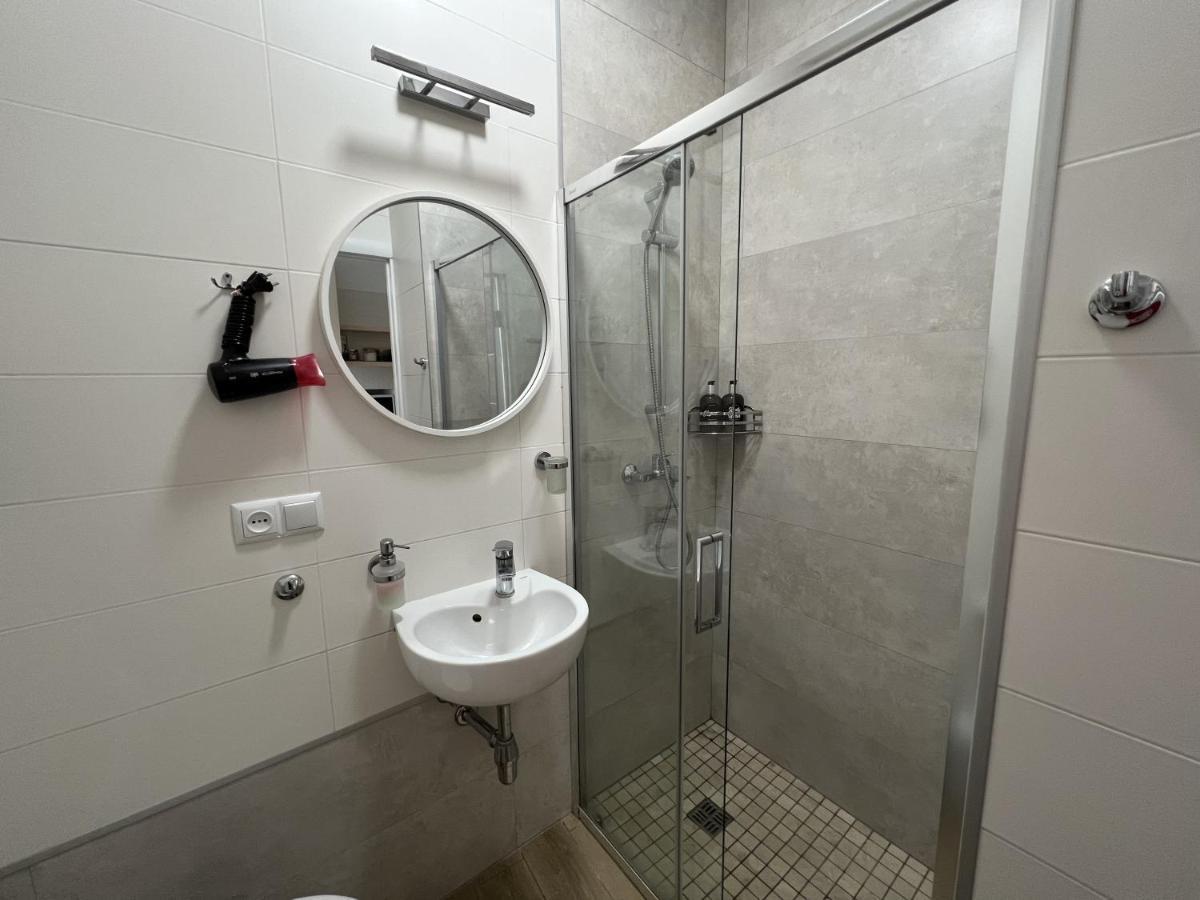 Siesta Apartment On Stefanyka 리비프 외부 사진